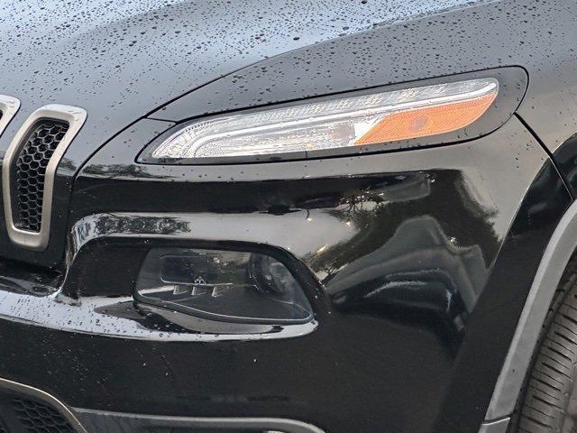 used 2017 Jeep Cherokee car, priced at $8,888