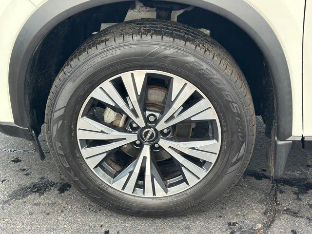 used 2023 Nissan Rogue car, priced at $21,222