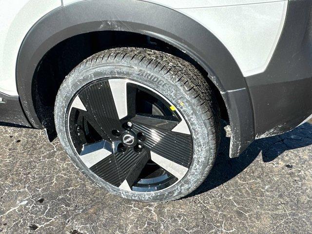 new 2025 Nissan Kicks car, priced at $25,511