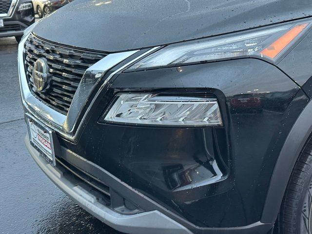 used 2021 Nissan Rogue car, priced at $18,995