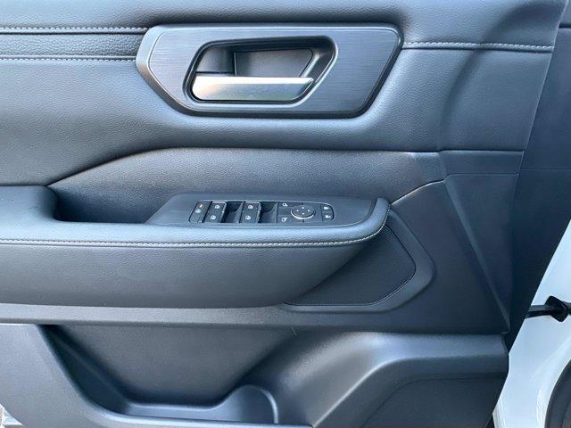 new 2026 Nissan Armada car, priced at $60,085