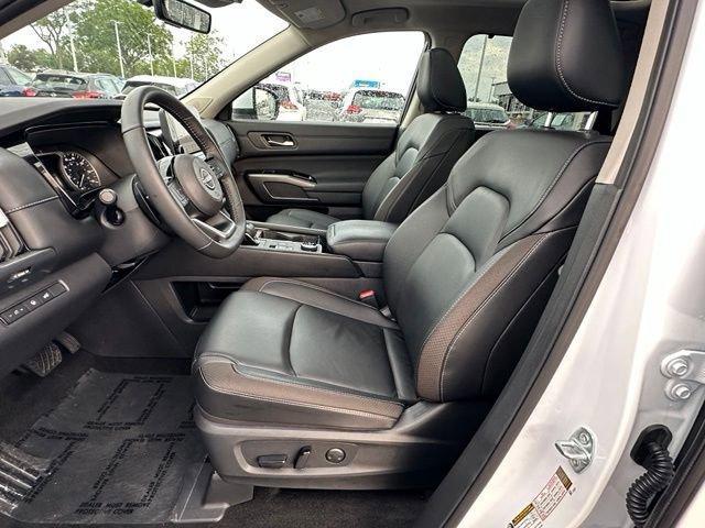 used 2025 Nissan Pathfinder car, priced at $42,117