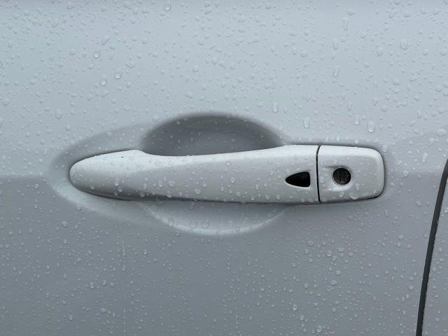 used 2024 Nissan Kicks car