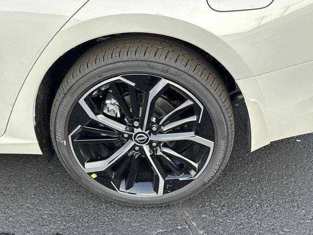 new 2025 Nissan Altima car, priced at $27,759