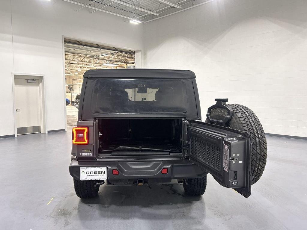 used 2022 Jeep Wrangler Unlimited car, priced at $33,900