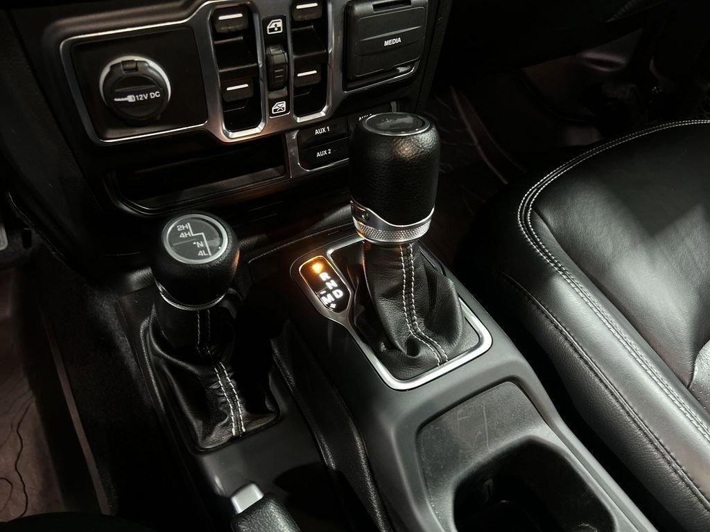 used 2022 Jeep Wrangler Unlimited car, priced at $33,900