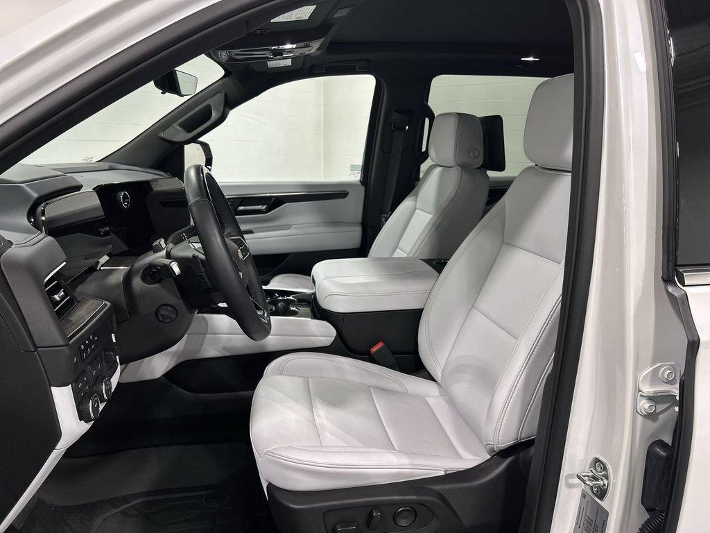 used 2025 Chevrolet Tahoe car, priced at $75,413