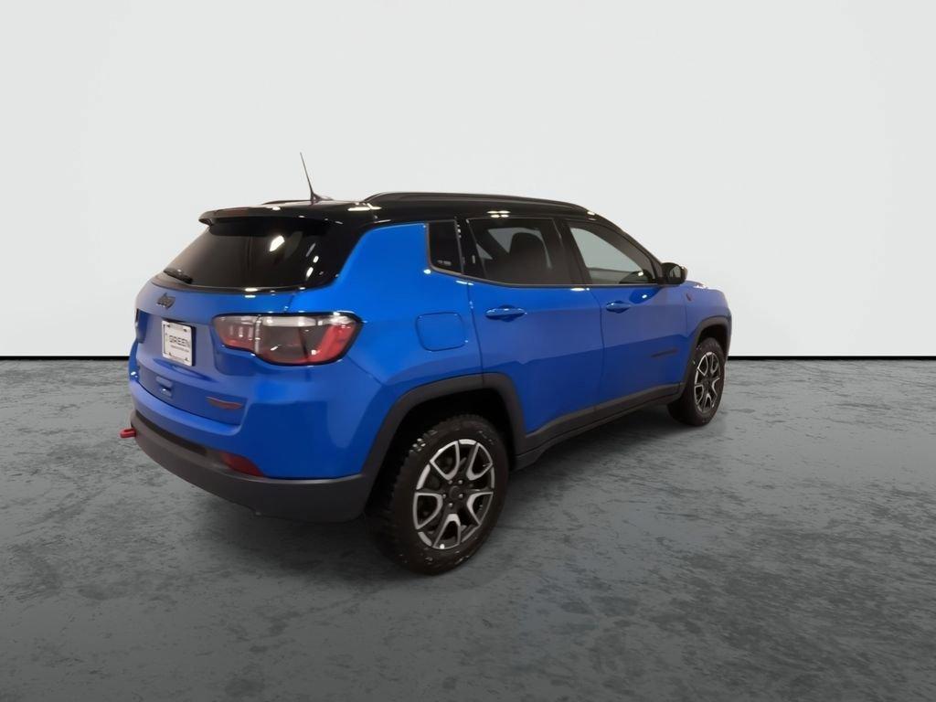 used 2026 Jeep Compass car, priced at $31,913