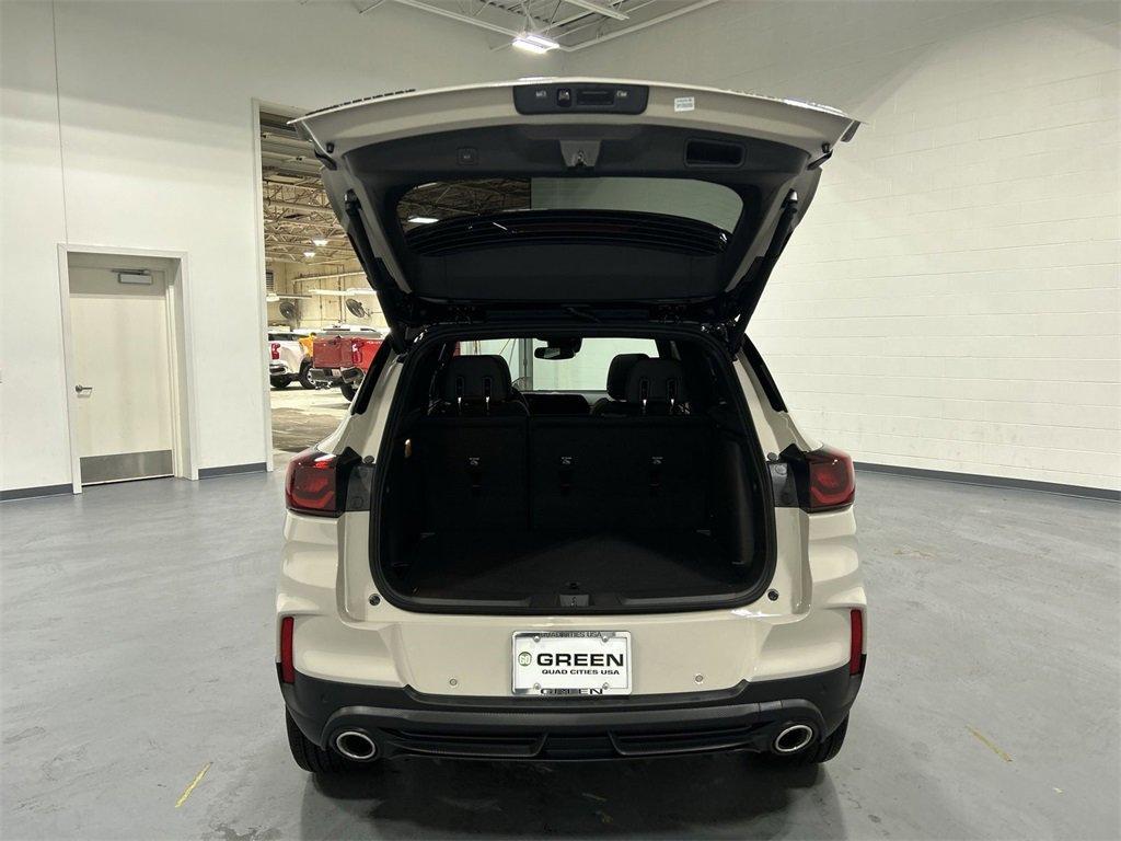 new 2026 Chevrolet TrailBlazer car, priced at $31,975