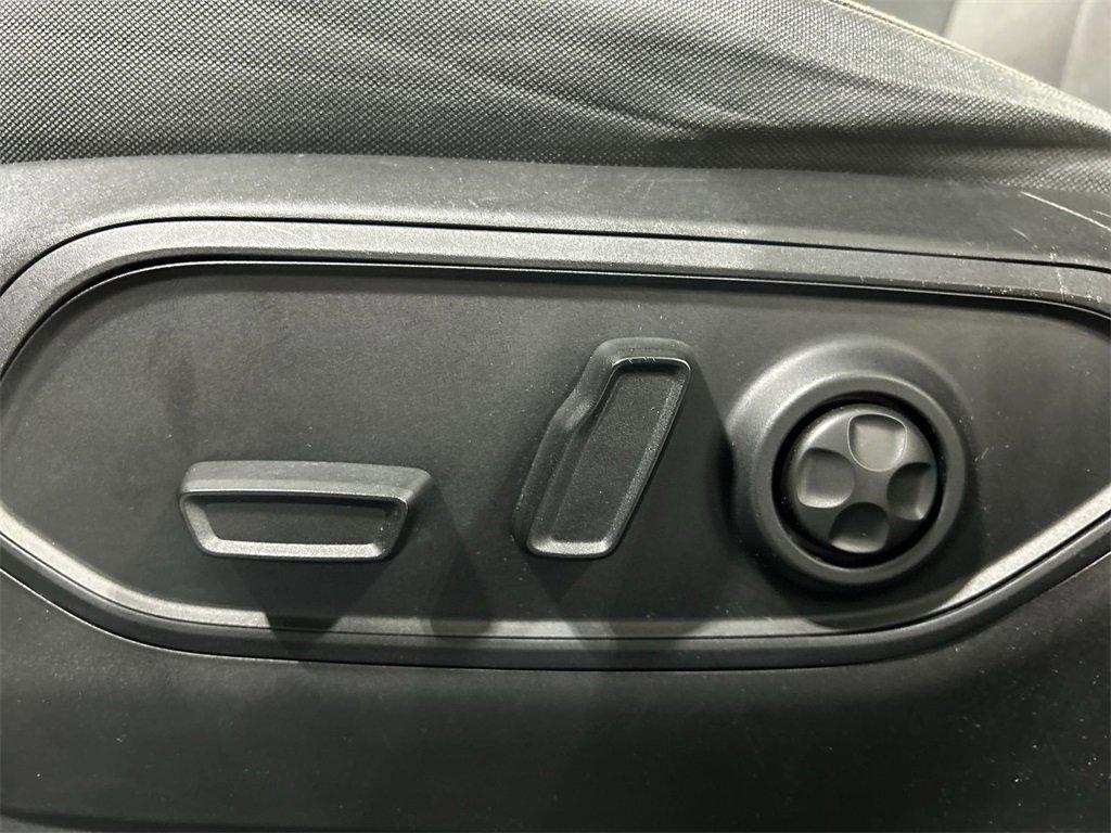 used 2023 Jeep Grand Cherokee car, priced at $24,227