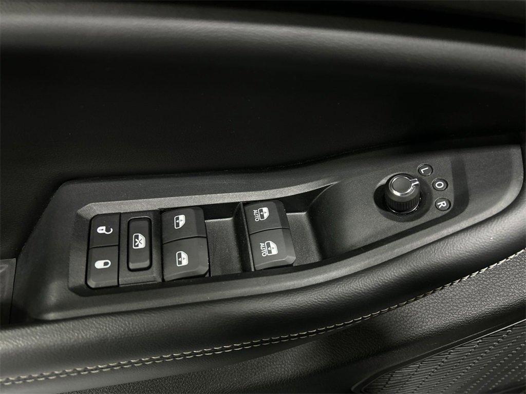 used 2023 Jeep Grand Cherokee car, priced at $24,227