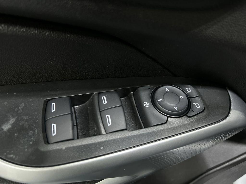 used 2025 Chevrolet Trax car, priced at $21,388