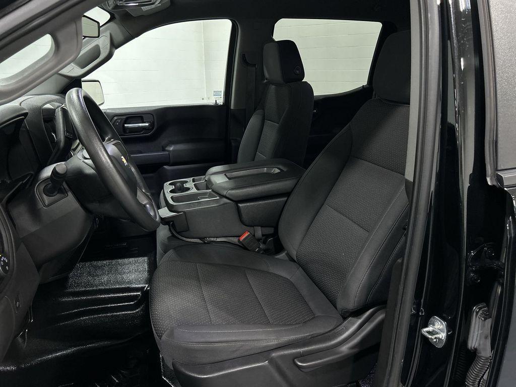 used 2021 Chevrolet Silverado 1500 car, priced at $31,412