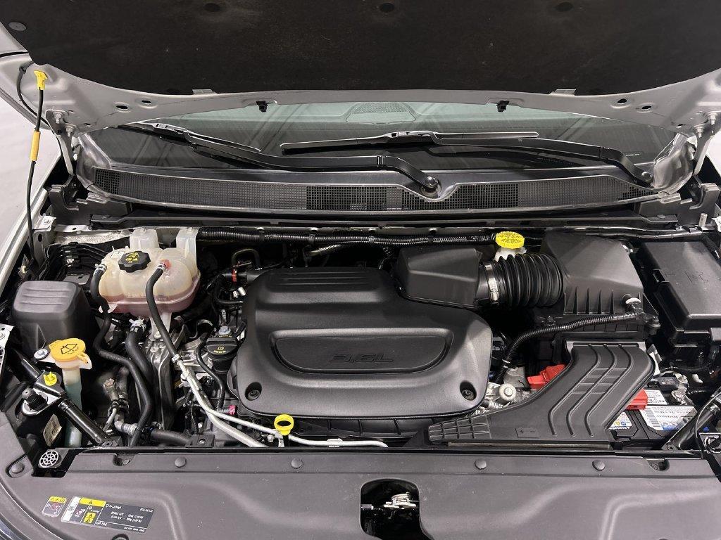 used 2024 Chrysler Pacifica car, priced at $22,411