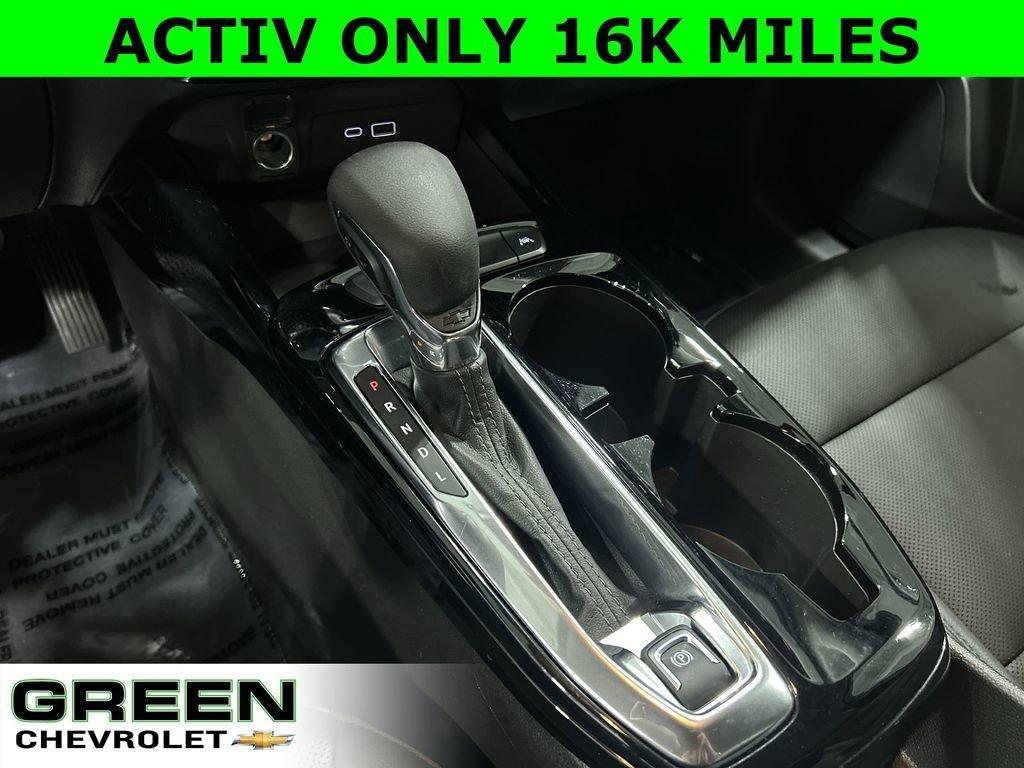 used 2025 Chevrolet Trax car, priced at $24,250