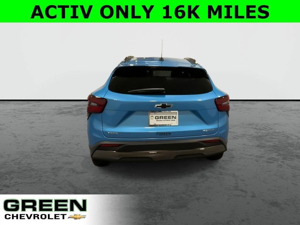 used 2025 Chevrolet Trax car, priced at $24,250