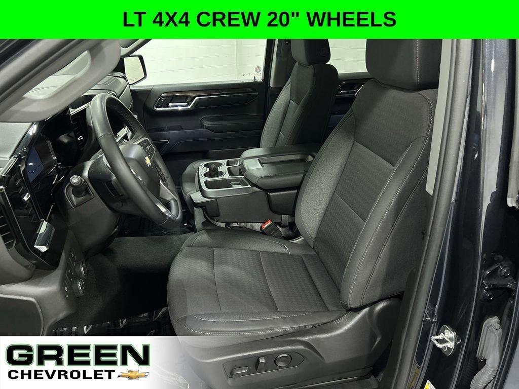 used 2024 Chevrolet Silverado 1500 car, priced at $35,913