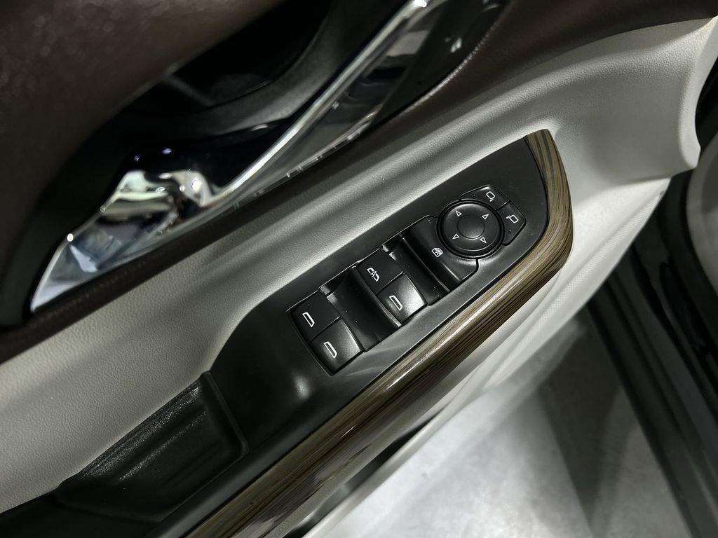 used 2021 GMC Acadia car, priced at $18,900