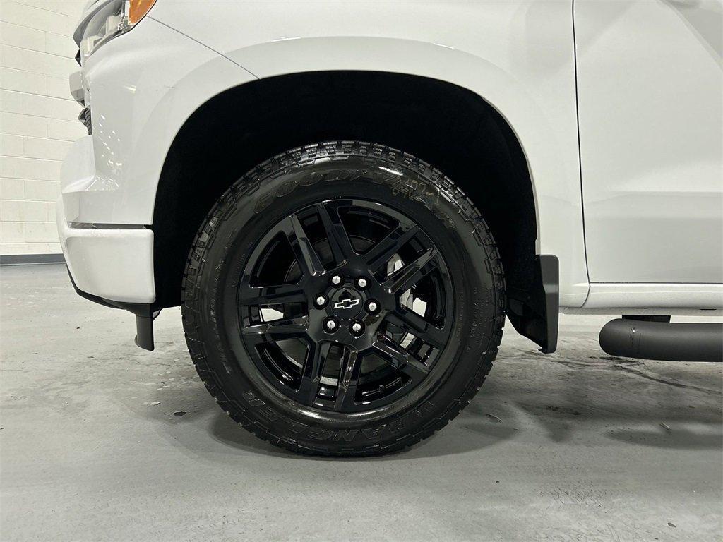 new 2026 Chevrolet Silverado 1500 car, priced at $45,305
