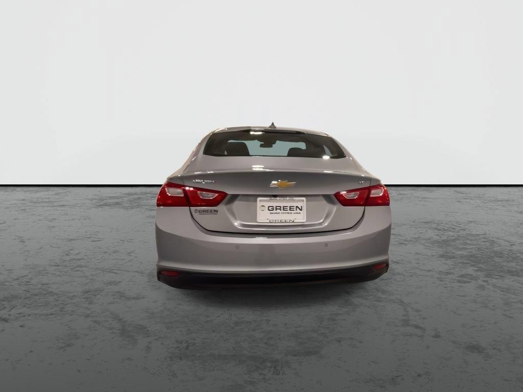 used 2025 Chevrolet Malibu car
