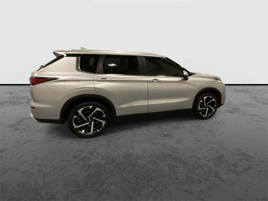 used 2022 Mitsubishi Outlander car, priced at $21,999
