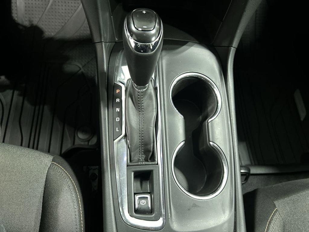 used 2018 Chevrolet Equinox car, priced at $9,999