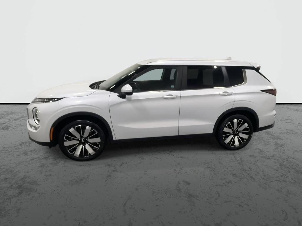 used 2025 Mitsubishi Outlander car, priced at $24,913