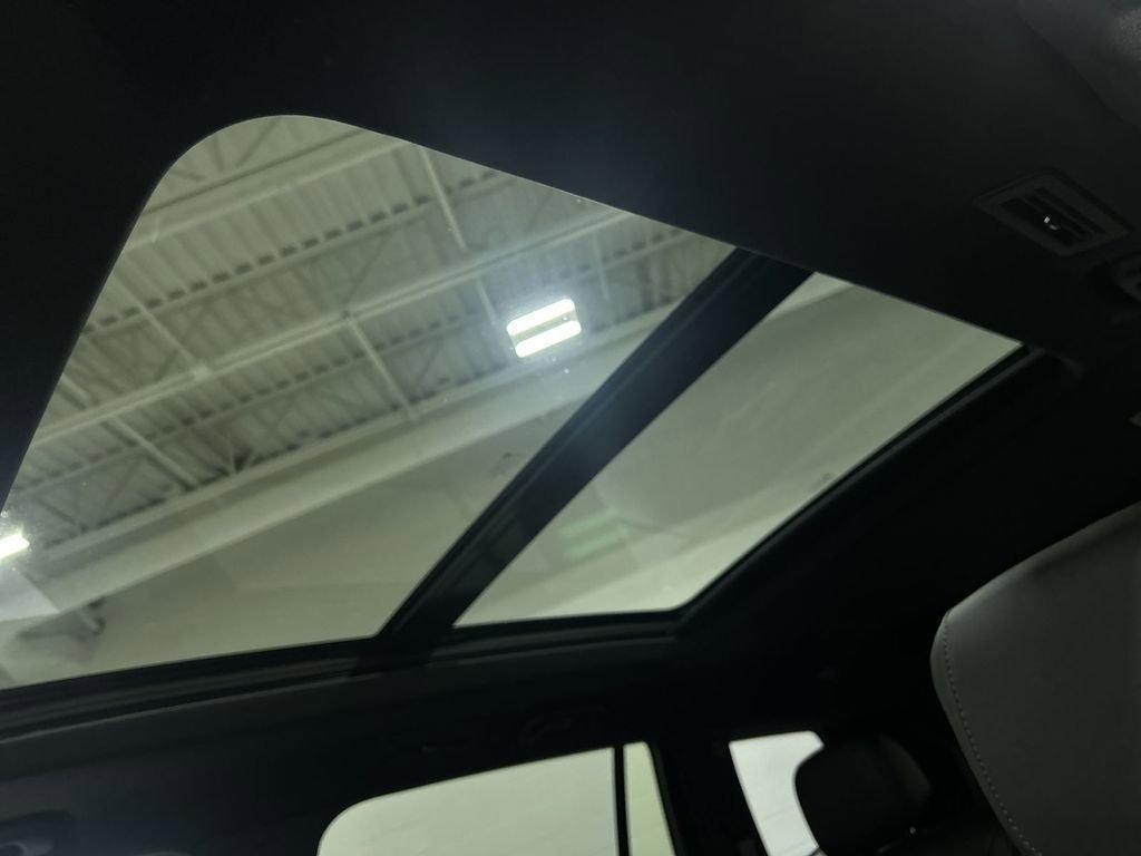 used 2024 Cadillac XT6 car, priced at $43,903