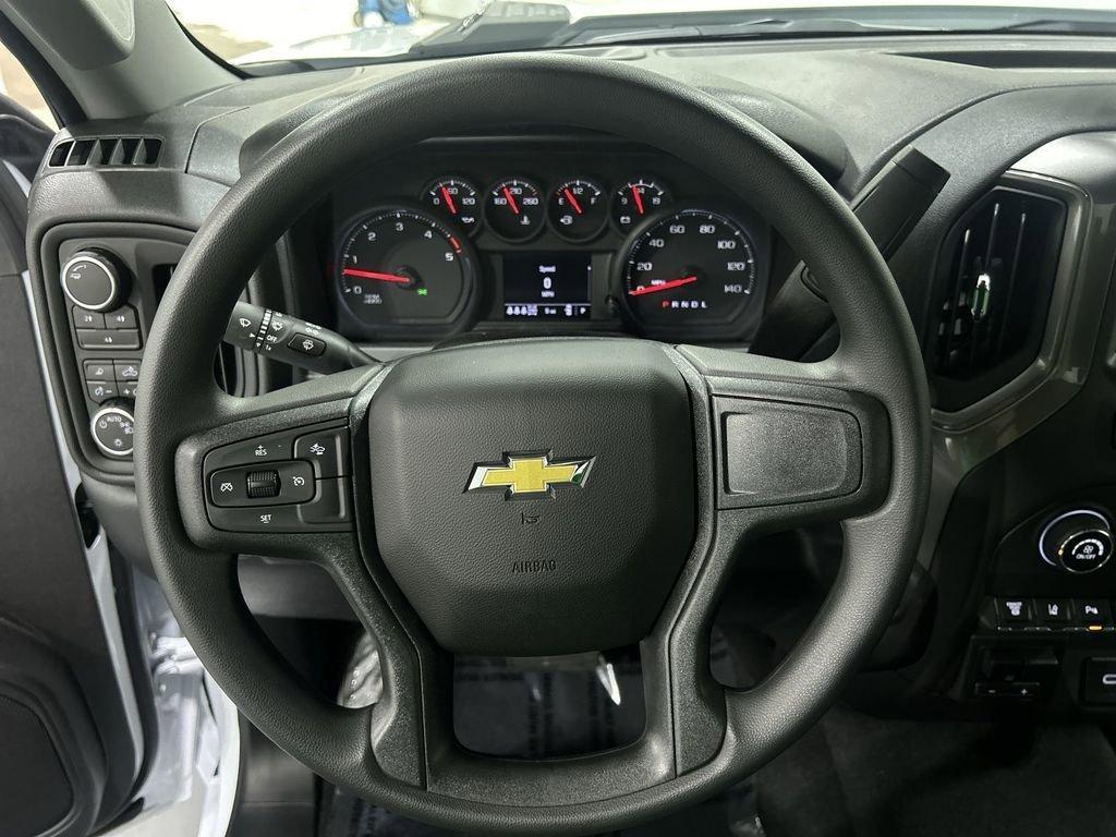 new 2025 Chevrolet Silverado 2500 car, priced at $61,203