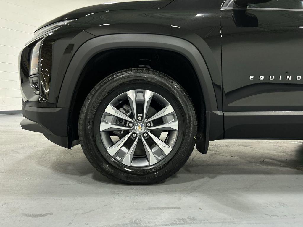 new 2026 Chevrolet Equinox car, priced at $32,115