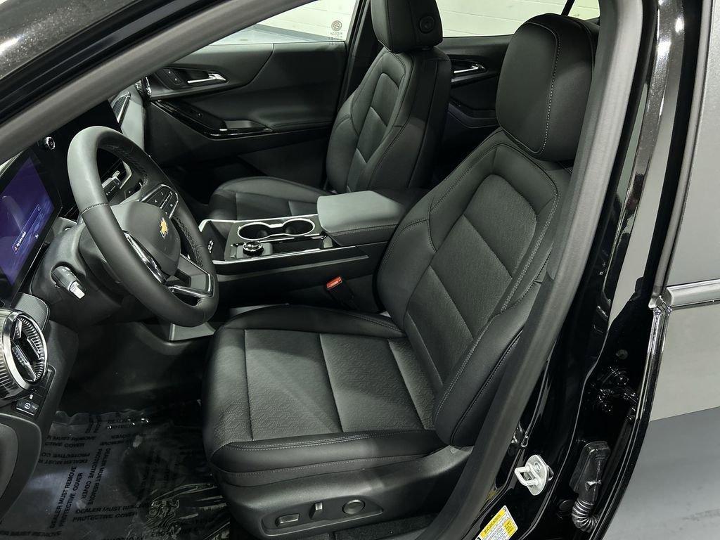 new 2026 Chevrolet Equinox car, priced at $32,115