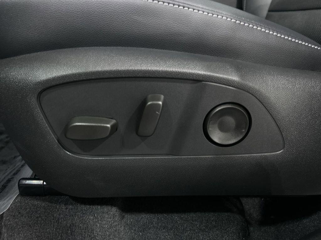 new 2026 Chevrolet Traverse car, priced at $45,408