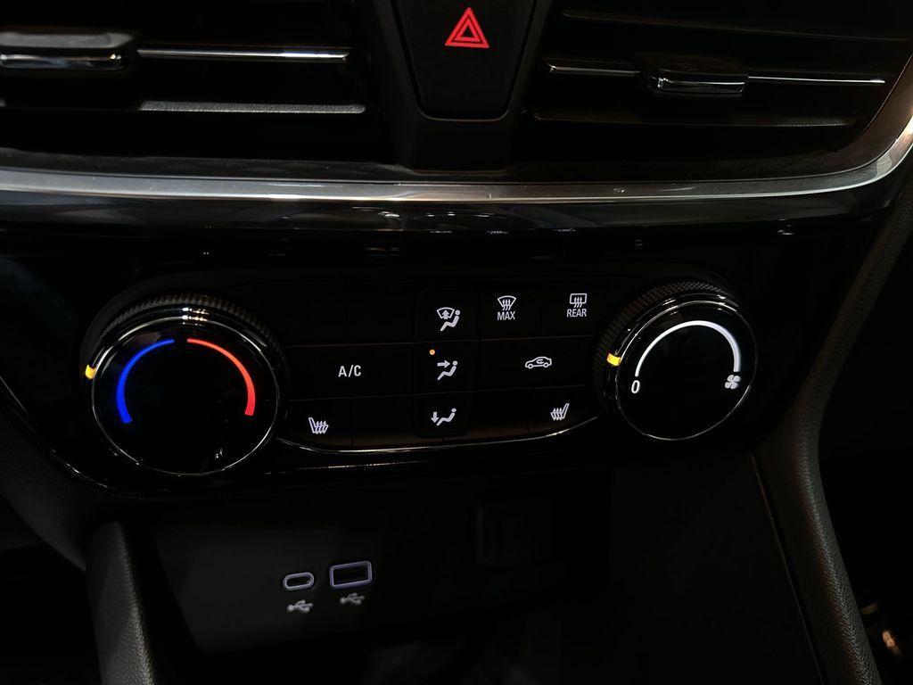 used 2025 Buick Encore GX car, priced at $29,412