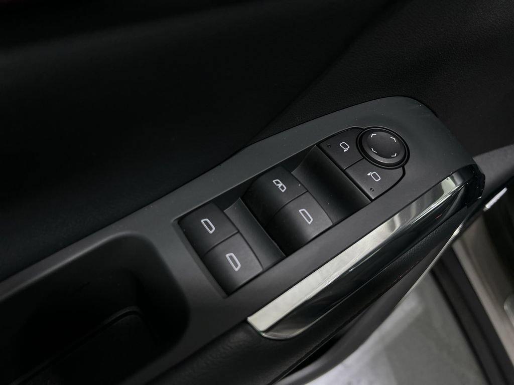 new 2026 Chevrolet Traverse car, priced at $53,293