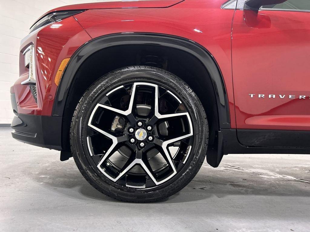 new 2026 Chevrolet Traverse car, priced at $57,998