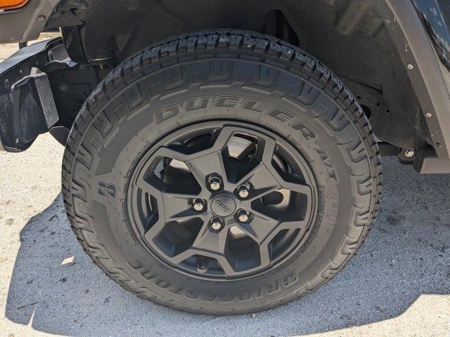 used 2022 Jeep Gladiator car, priced at $23,884