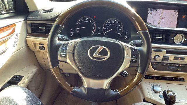 used 2015 Lexus ES 350 car, priced at $12,999