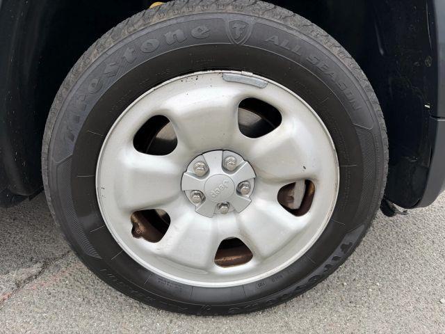 used 2017 Jeep Cherokee car, priced at $11,499