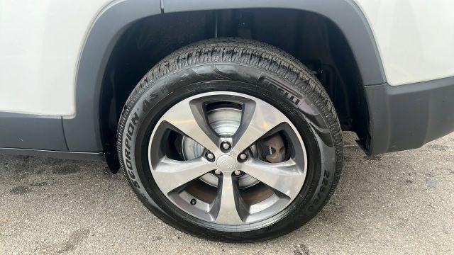 used 2019 Jeep Cherokee car, priced at $10,999