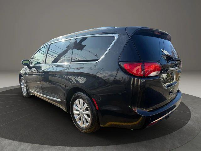 used 2018 Chrysler Pacifica car, priced at $9,899
