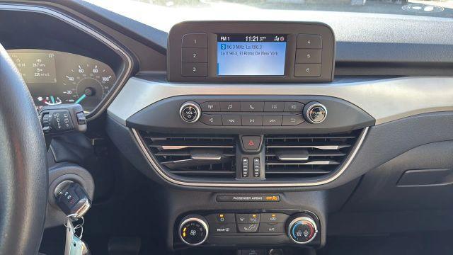 used 2021 Ford Escape car, priced at $11,999