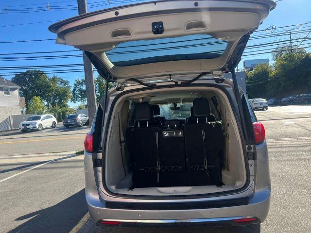 used 2018 Chrysler Pacifica car, priced at $11,399