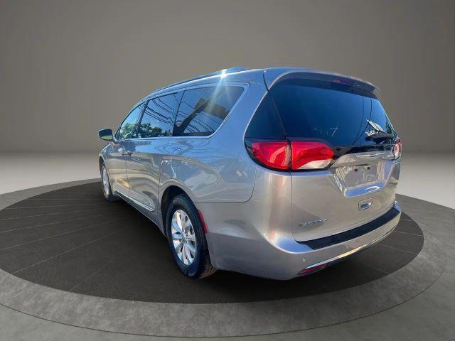 used 2018 Chrysler Pacifica car, priced at $11,399