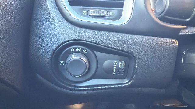 used 2021 Jeep Renegade car, priced at $12,999