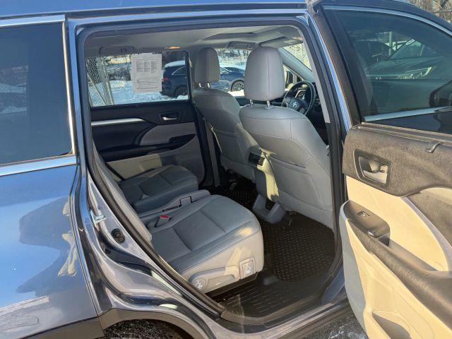 used 2016 Toyota Highlander car, priced at $16,499