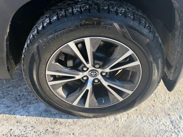 used 2016 Toyota Highlander car, priced at $16,499