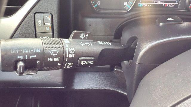 used 2015 Chevrolet Suburban car, priced at $9,999