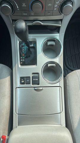 used 2013 Toyota Highlander car, priced at $9,999