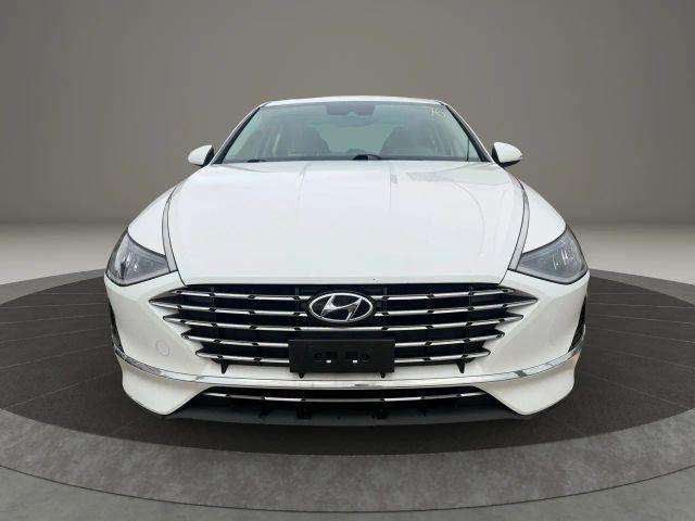 used 2022 Hyundai Sonata Hybrid car, priced at $13,999