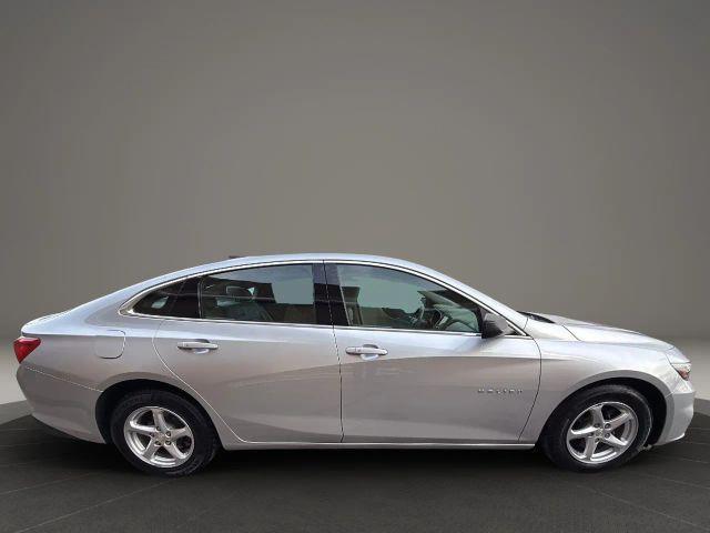 used 2018 Chevrolet Malibu car, priced at $10,499